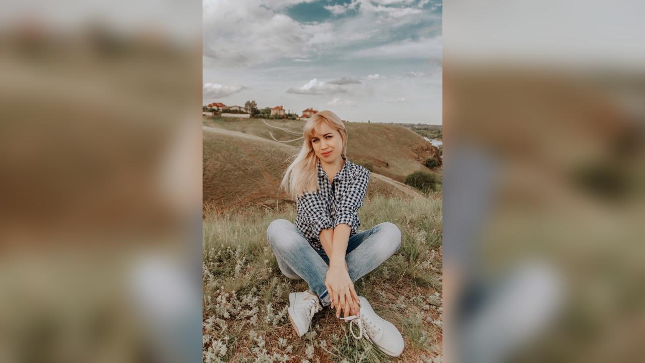 Webcam chat profile for LadyElyaWhisp: Sports