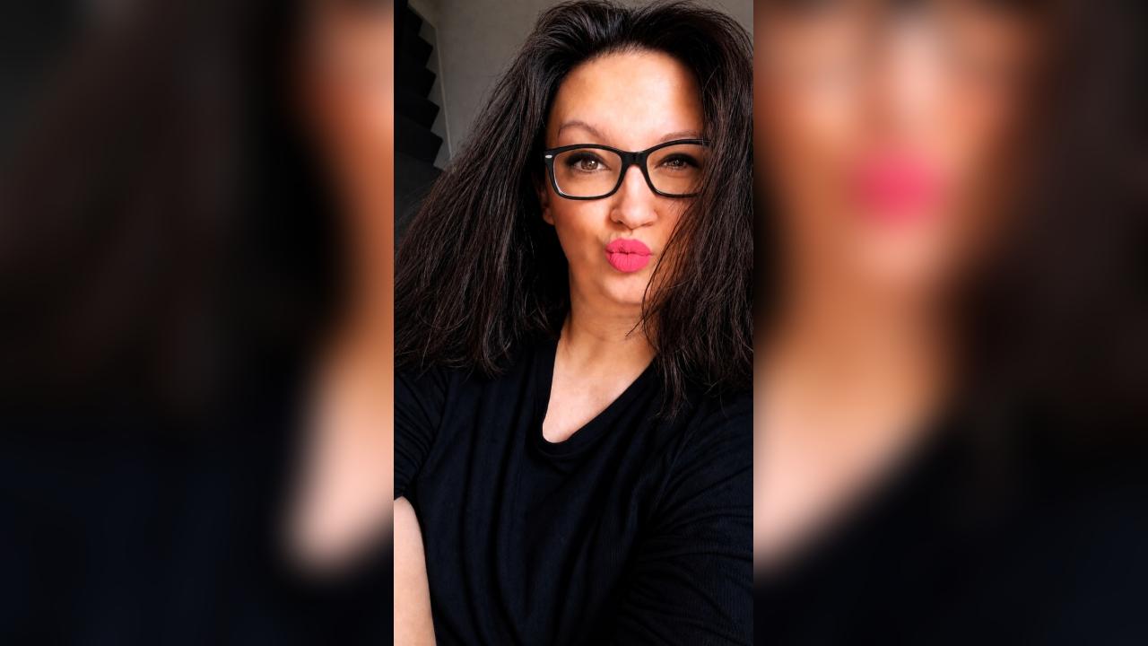 Webcam chat profile for MisssCutiePieXO: Glasses