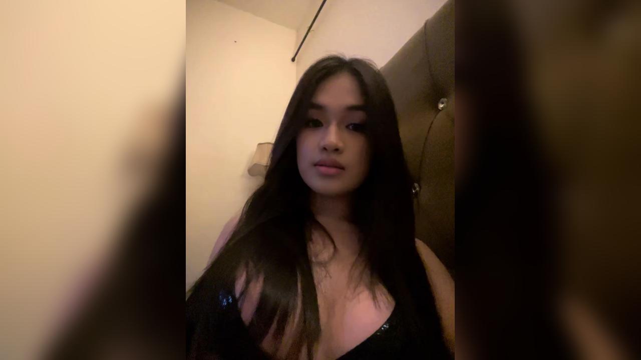 Webcam chat profile for MayumiSexDoll18: Bondage & discipline