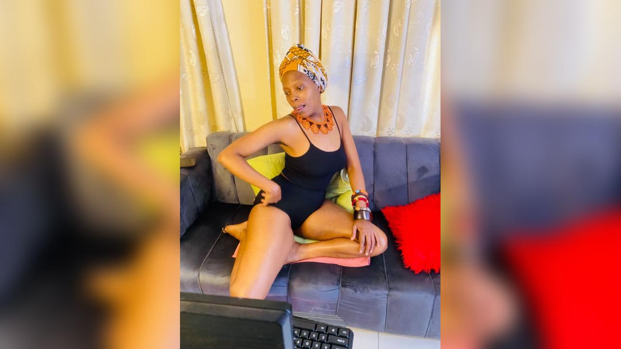Webcam chat profile for PreciousEbony: Lingerie & stockings