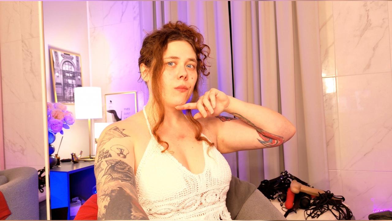 Webcam chat profile for SophiePure: Bondage & discipline