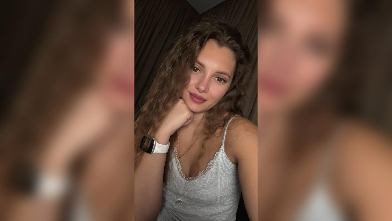 Webcam chat profile for BrownMystery: Ask about my other interests