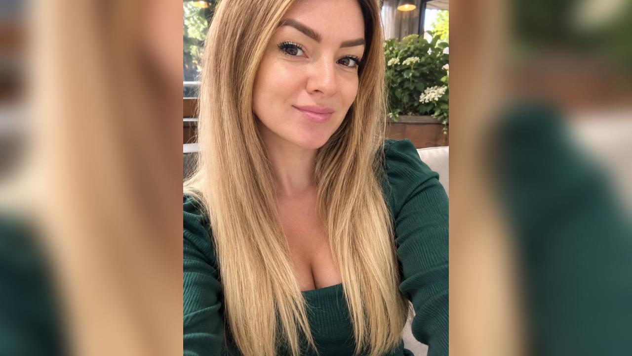 Webcam chat profile for EmiliaLynn: Ask about my Hobbies