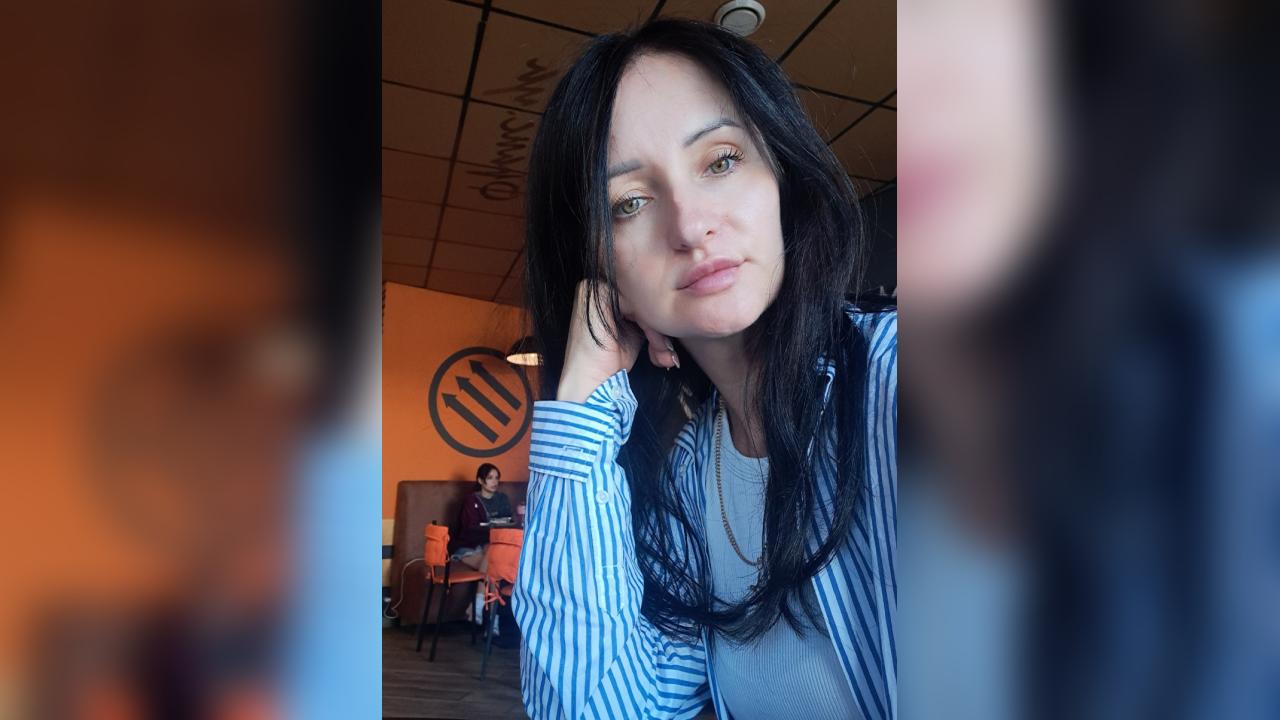 Webcam chat profile for Candys: Travel