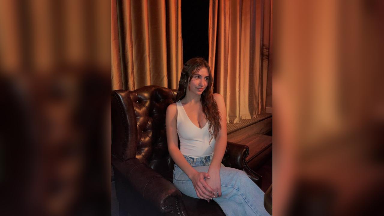 Webcam chat profile for PinkPrincess: Ask about my Hobbies