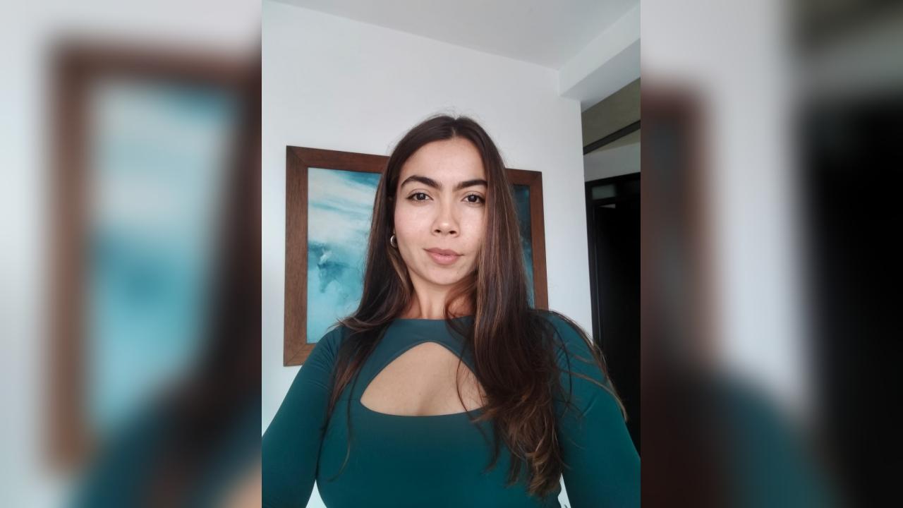Webcam chat profile for latinpocahontas: Leather