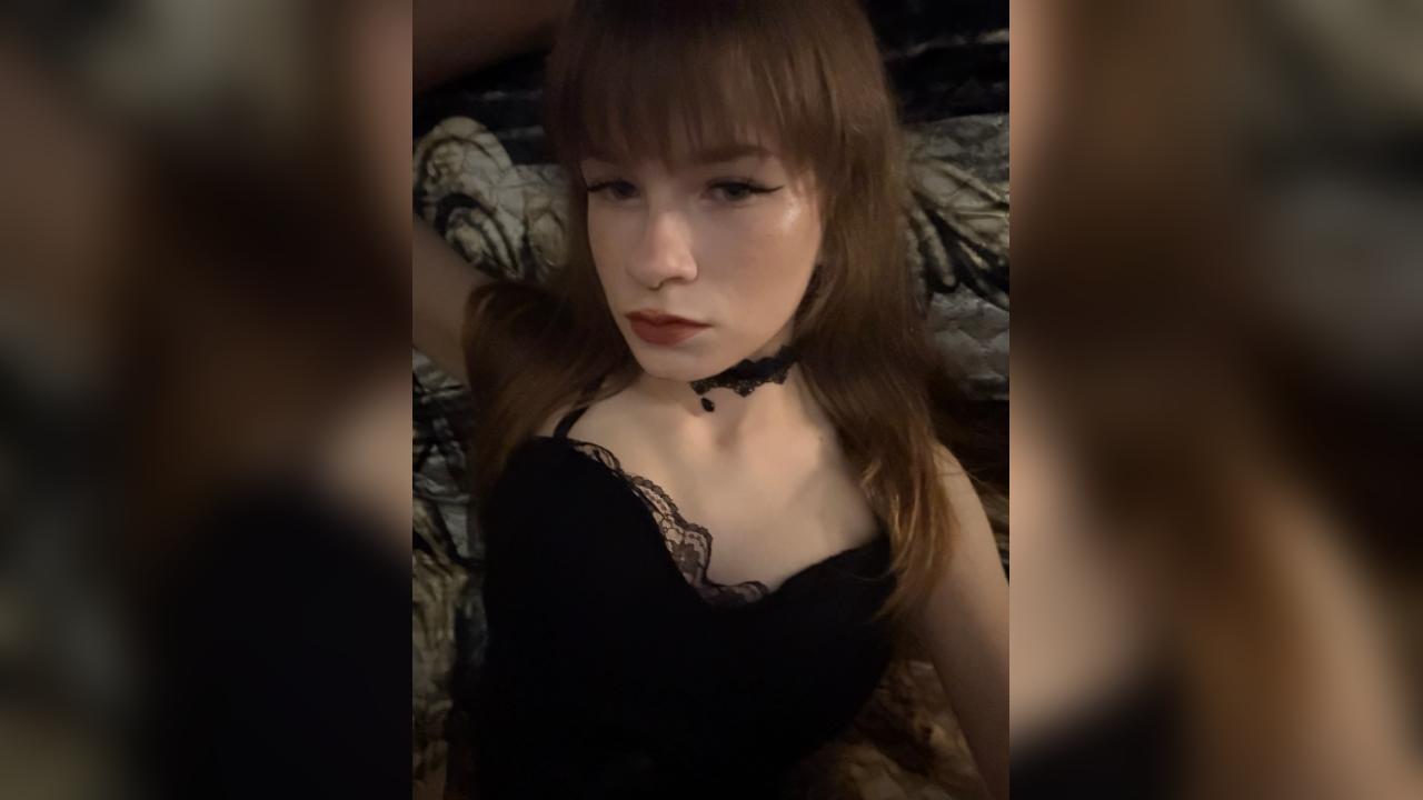 Webcam chat profile for Softkittyy: Outfits