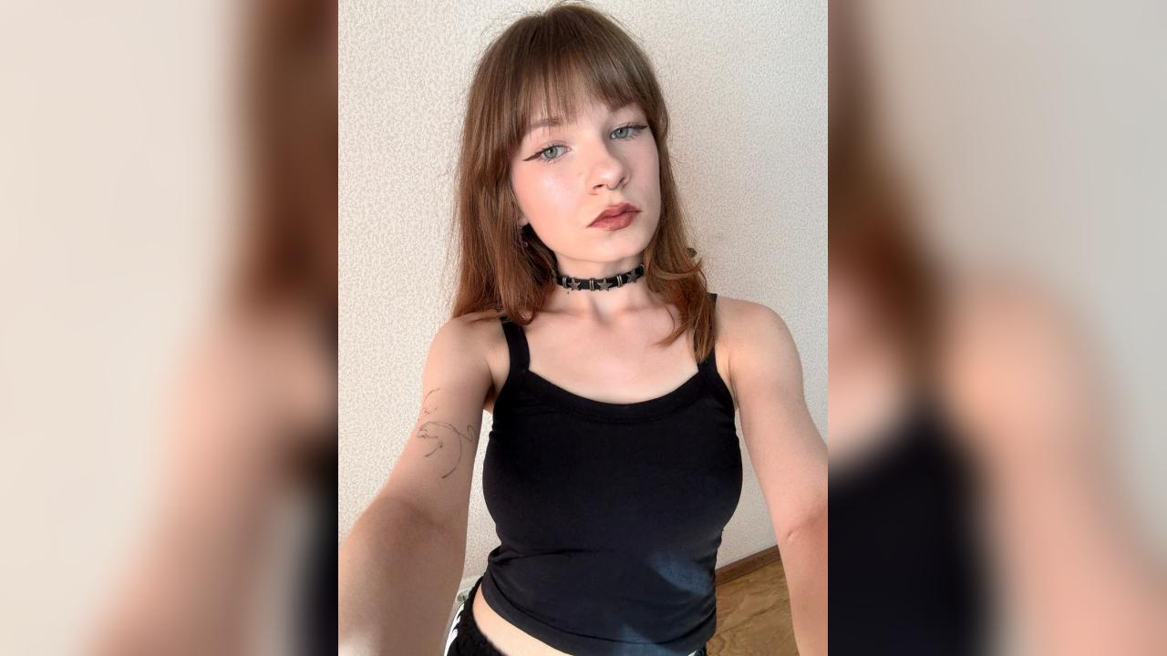 Webcam chat profile for Softkittyy: Outfits
