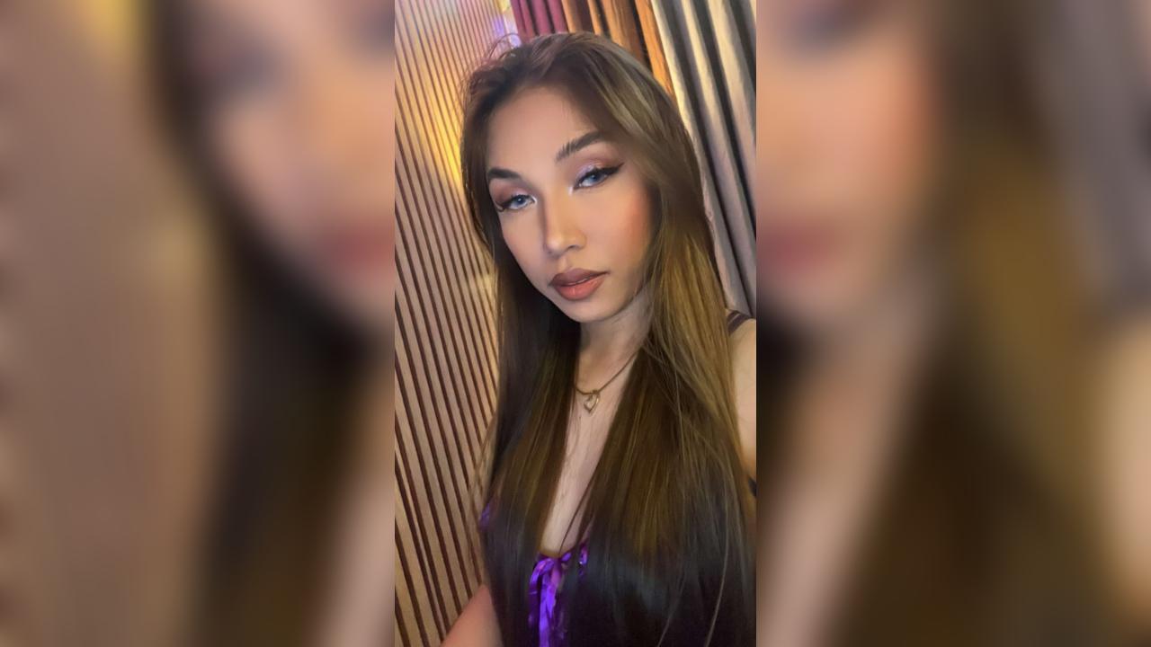 Webcam chat profile for lexilove69: Bondage & discipline