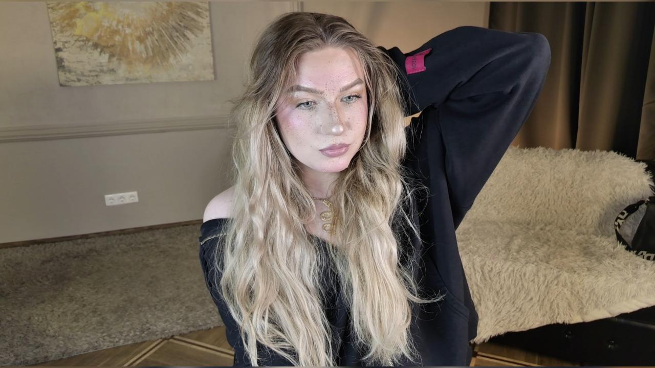 Webcam chat profile for JesSolar: Jerking off