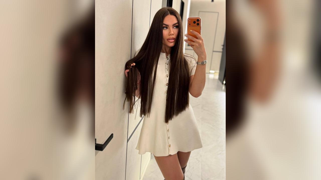 Webcam chat profile for Ammara: Ask about my Hobbies