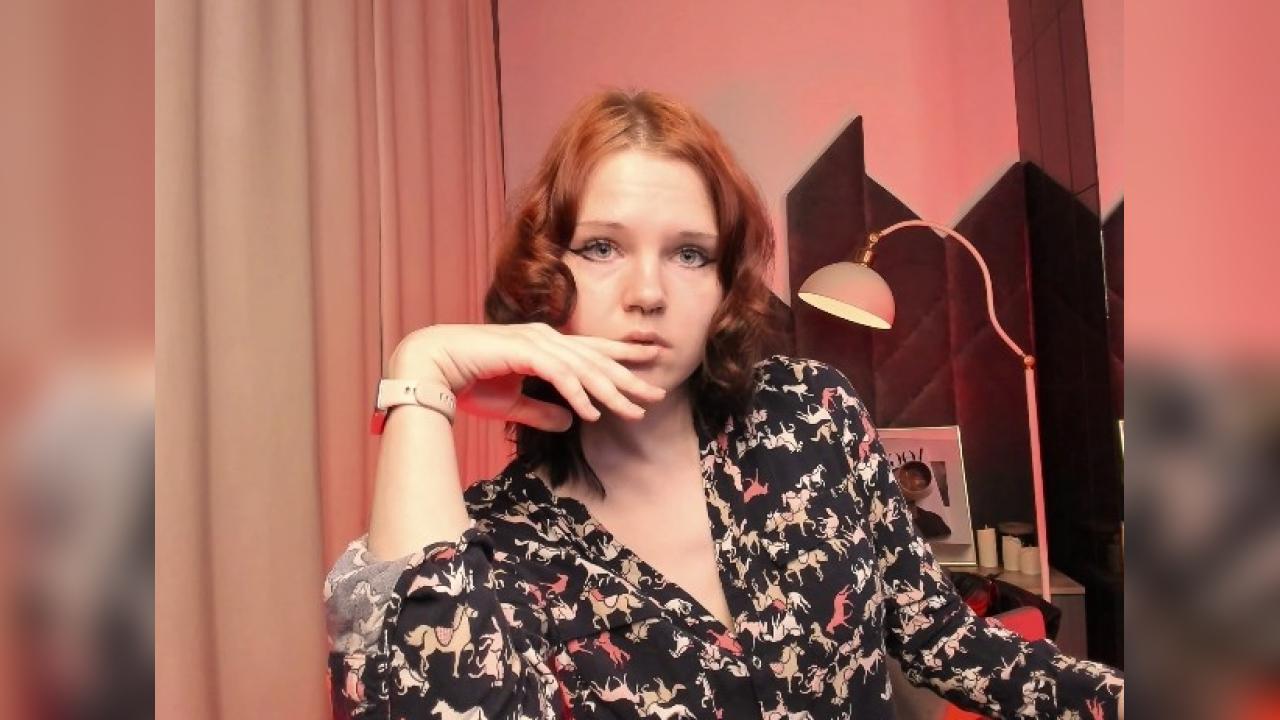 Webcam chat profile for GoddessAlice: Legs, feet & shoes