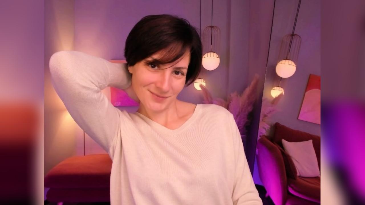 Webcam chat profile for LorenDaze: Kissing