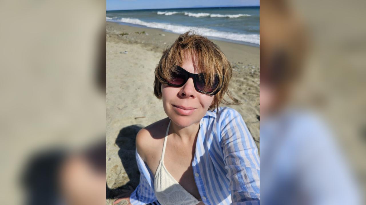 Webcam chat profile for Dinara: Travel