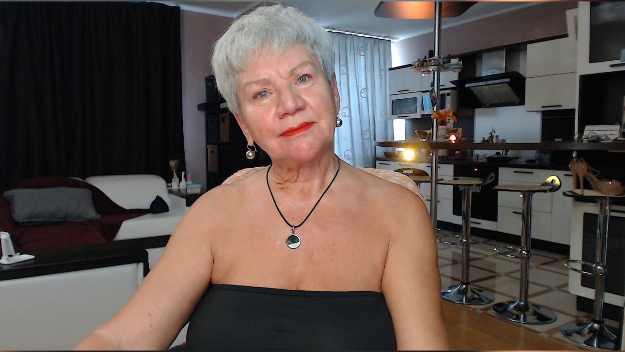 Webcam chat profile for RoxanaBrooks: Legs, feet & shoes
