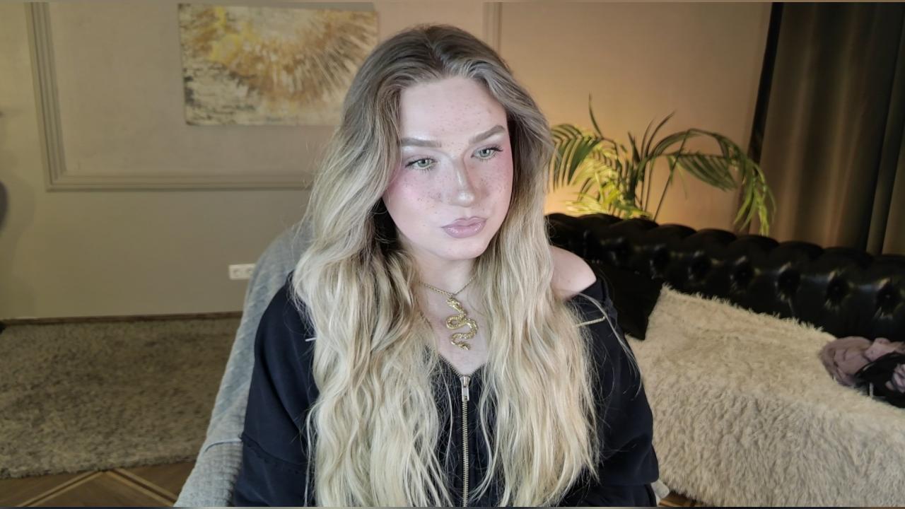 Webcam chat profile for JesSolar: Jerking off