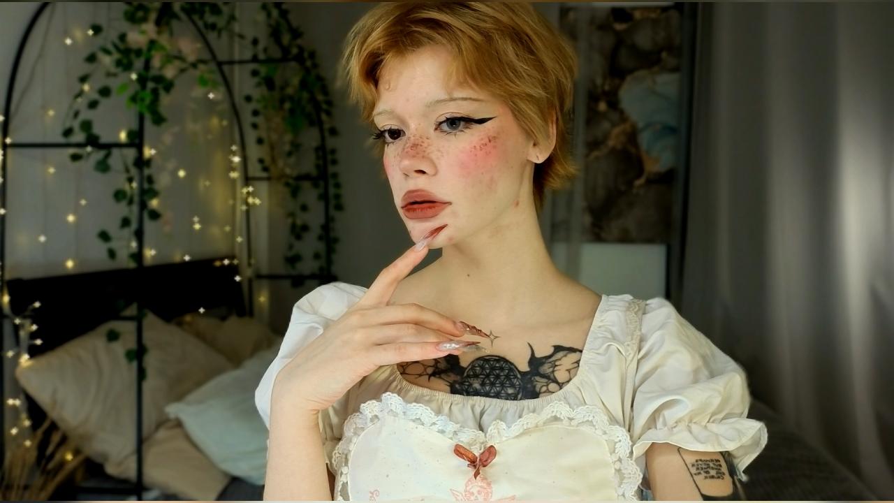 Webcam chat profile for SweetMell: Leather