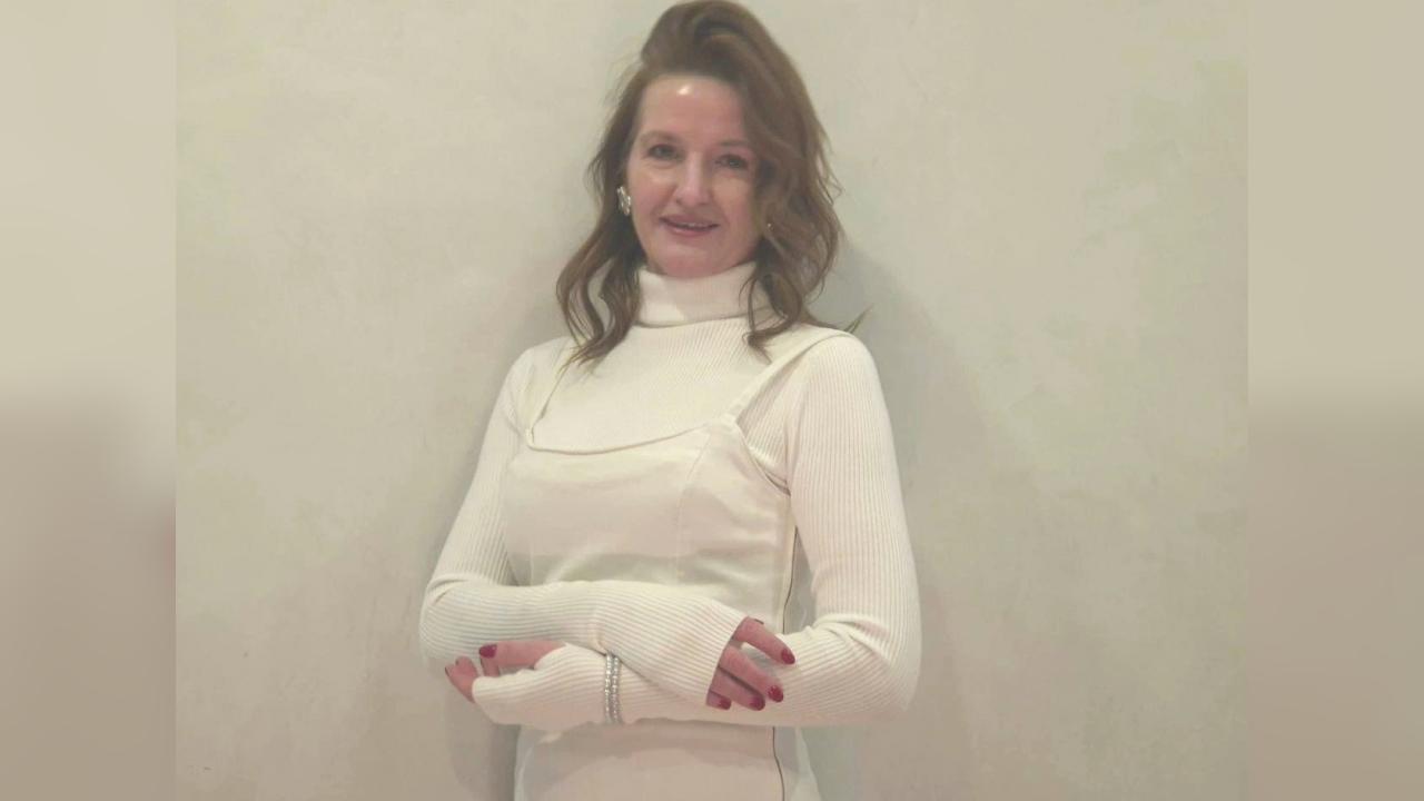 Webcam chat profile for Elizabeth1V: Dancing