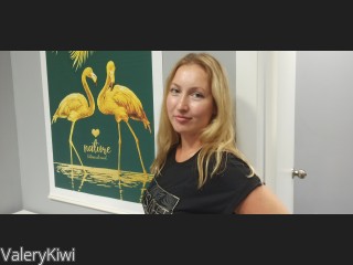 Webcam model ValeryKiwi from CamContacts
