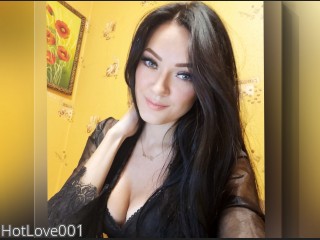 Webcam model HotLove001 from CamContacts