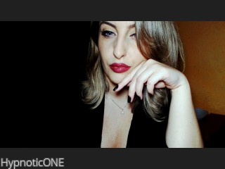 Webcam model HypnoticONE from CamContacts