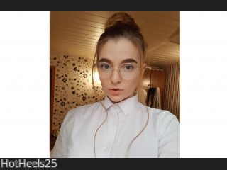 Webcam model HotHeels25 from CamContacts