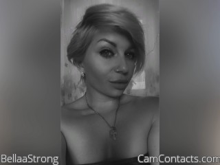 Webcam model BellaaStrong from CamContacts