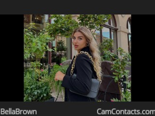 Webcam model BellaBrown from CamContacts