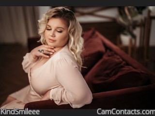 Webcam model KindSmileee from CamContacts