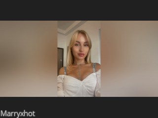 Webcam model Marryxhot from CamContacts