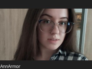 Webcam model AnnArmor from CamContacts