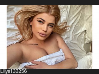 Webcam model Liliya133256 from CamContacts