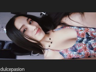 Webcam model dulcepasion from CamContacts