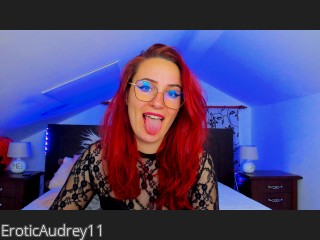 Webcam model EroticAudrey11 from CamContacts