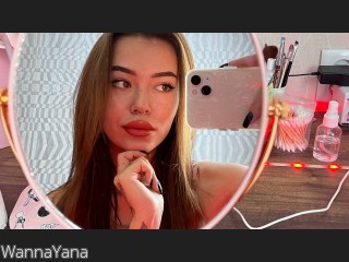 Webcam model WannaYana from CamContacts