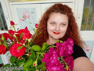 Webcam model curlygirl666 from CamContacts