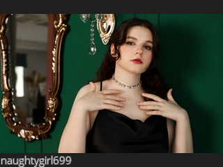 Webcam model naughtygirl699 from CamContacts