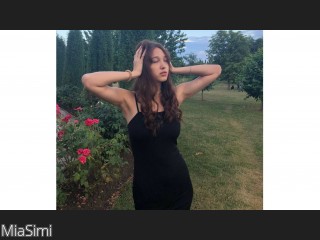Webcam model MiaSimi profile picture