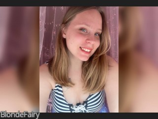 Webcam model BlondeFairy from CamContacts