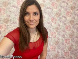 Webcam model BrownEyesss from CamContacts