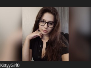 Webcam model KittyyGirl0 from CamContacts