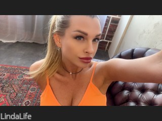 Webcam model LindaLife from CamContacts