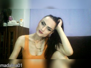 Webcam model madalina01 from CamContacts