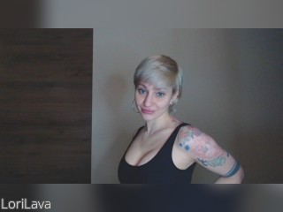 Webcam model LoriLava from CamContacts