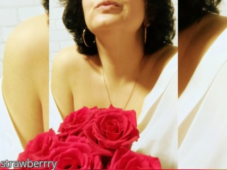 Webcam model strawberrry from CamContacts