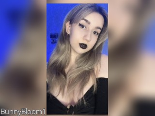 Webcam model BunnyBloom1 from CamContacts
