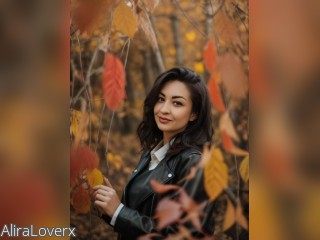 Webcam model AliraLoverx from CamContacts