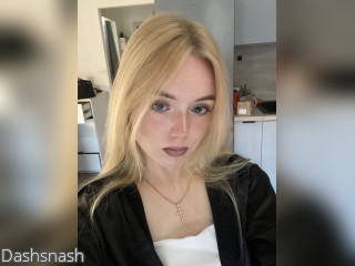 Webcam model Dashsnash from CamContacts
