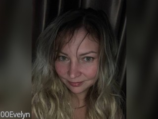 00Evelyn