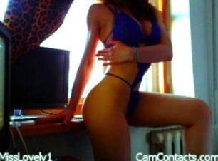 Webcam chat profile for MissLovely1: Legs, feet & shoes